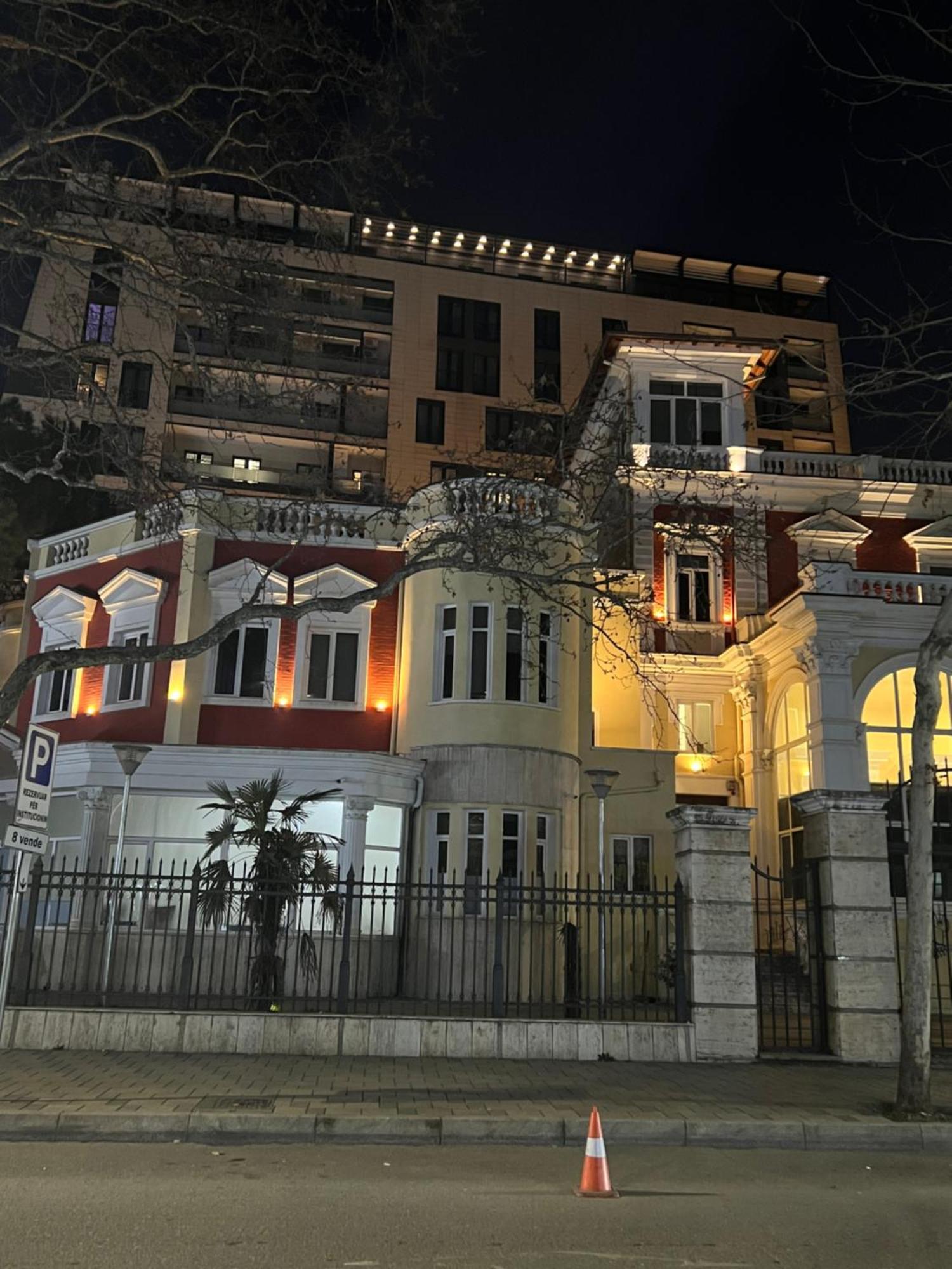 Rooftop City Light Tirana Exterior photo